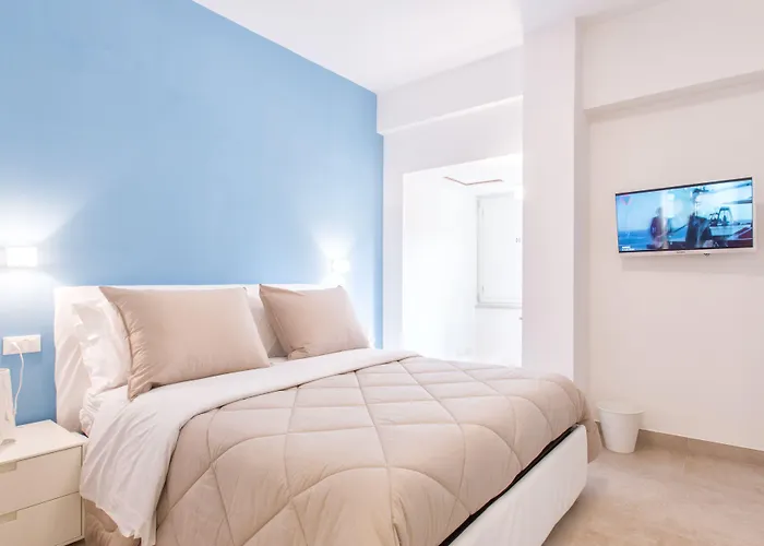 Style House A Few Step From Main Square *